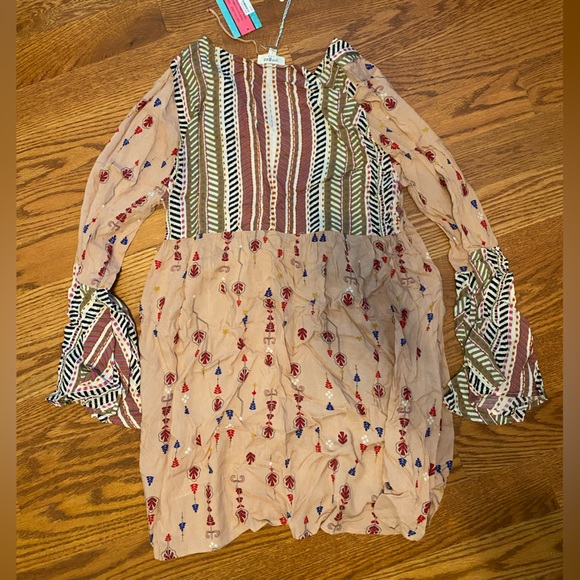 NWT Umgee top size L!! - Picture 5 of 10